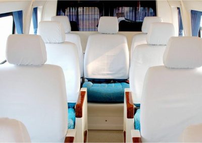 9 Seater Maharaja