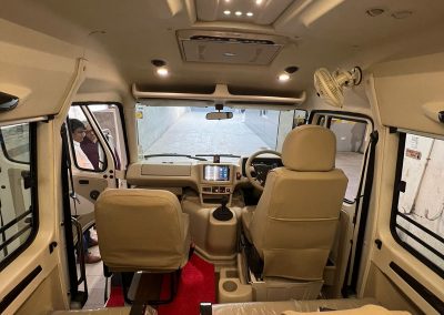 12 Seater T.Traveller